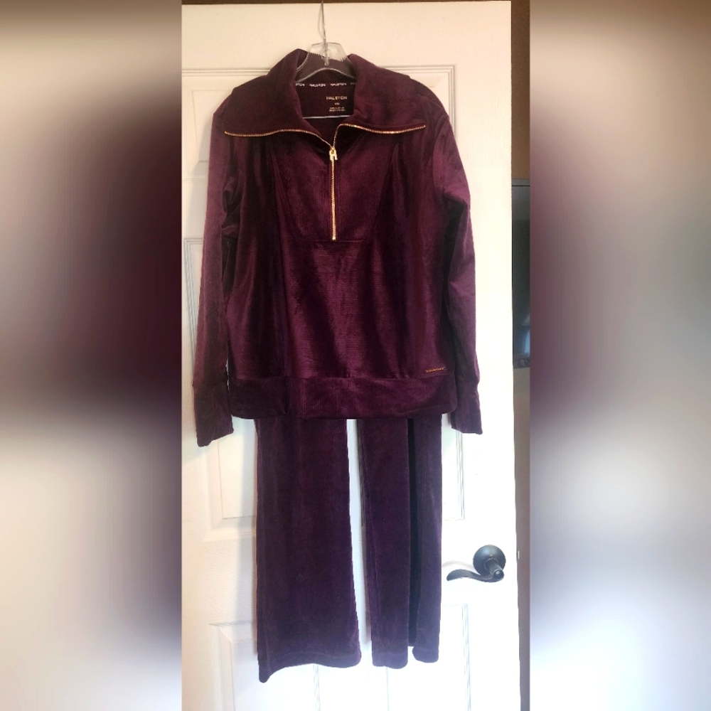 Halston 2 piece Casual set